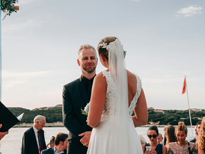 life of a wedding photography by Emily Lowrey for iPhotography