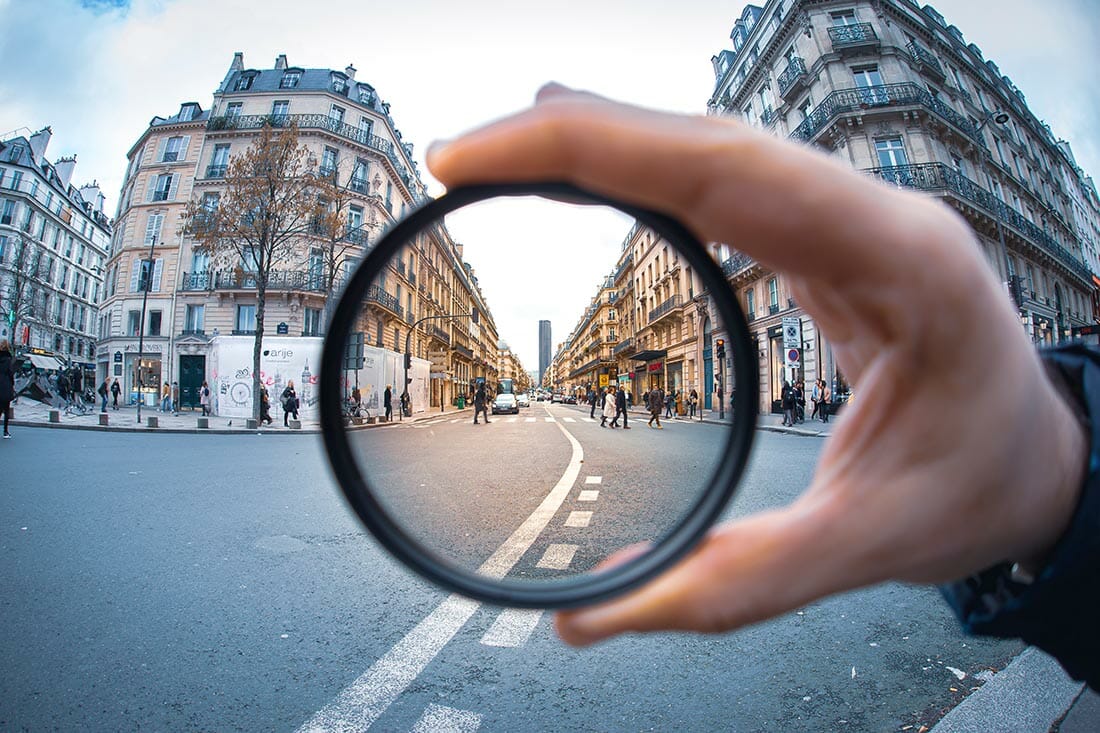 Paris, France, February 21 2020: How to polariser filter effect the view in Paris Street