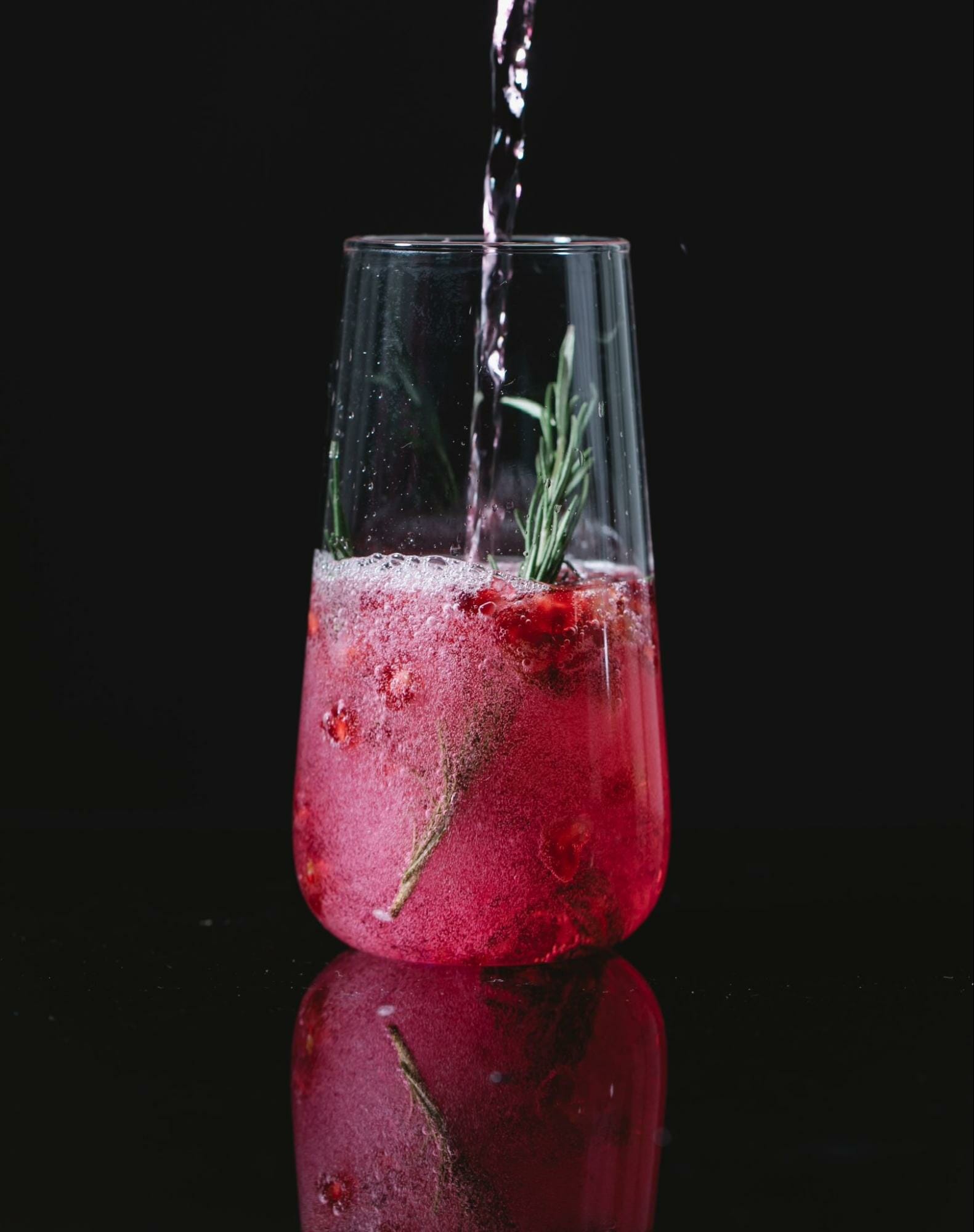 How to Photography Glassware by iPhotography.com and Clipping Path Studio