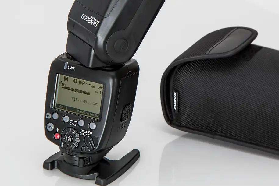high speed flash sync button