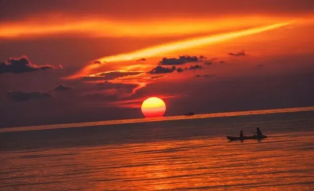 Level Horizon Photography Tips by iPhotography.com